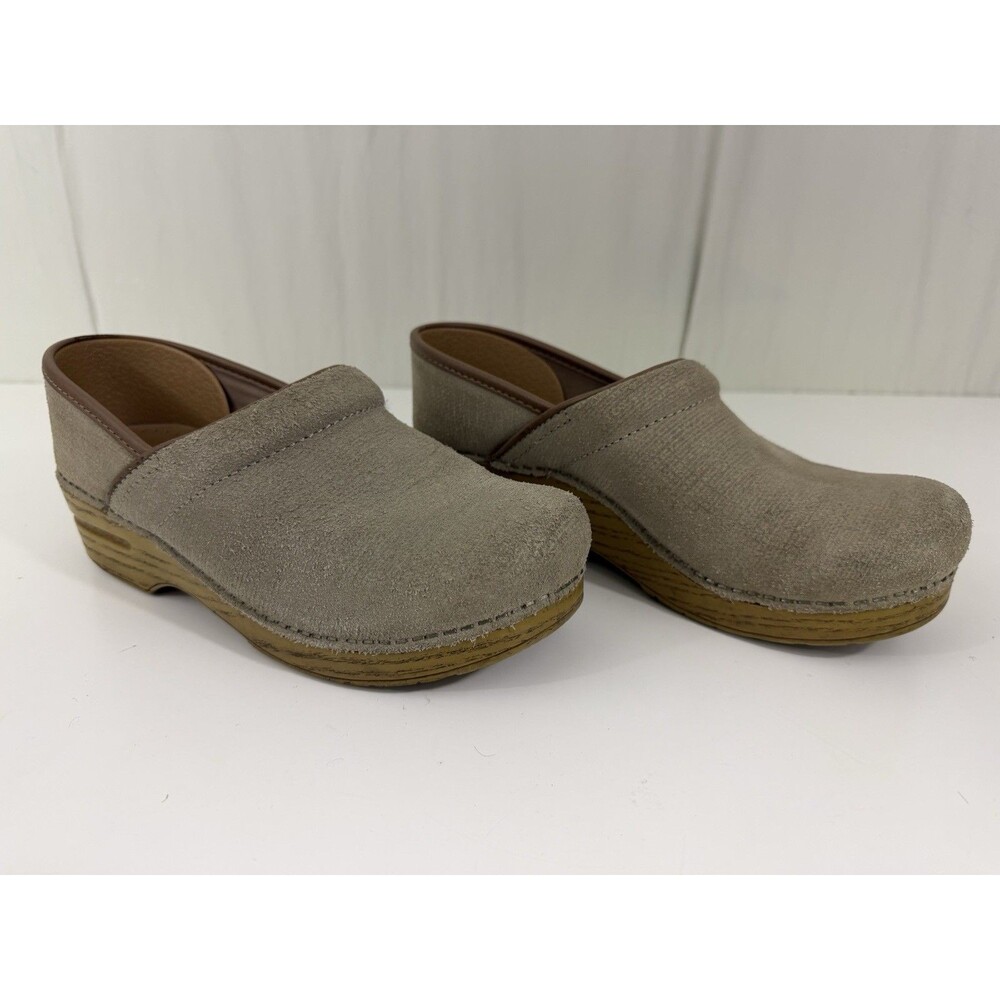 Dansko Women's Mules Clogs Nurse Suede Tan Comfort Slow Fashion EU 39 US 8.5-9